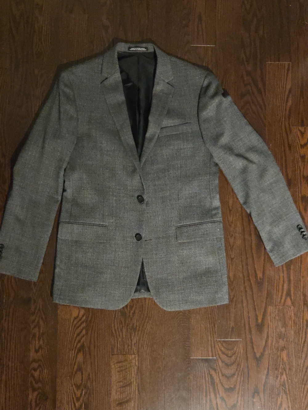 Men's Gray Two-Button Blazer - Classic Tailored Fit